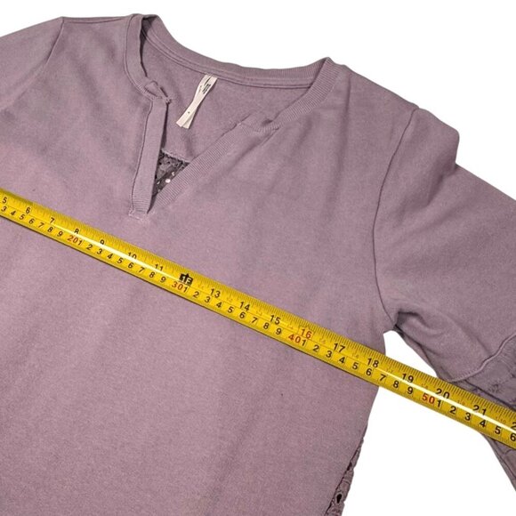 By Anthropologie Eyelet Sweatshirt Top Sz.S Lilac Oversized Embroidered Boho - Picture 8 of 15